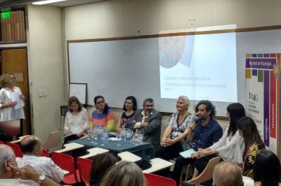Presentación del libro “Experiencias de extensión Universitaria de la Facultad de Psicología”